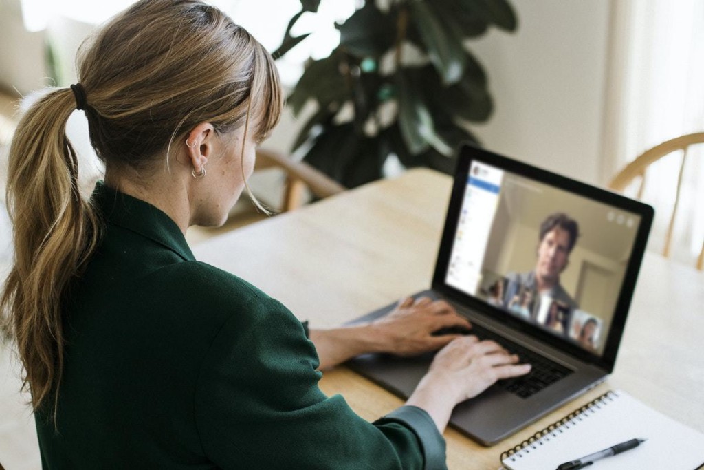 Google Meet: 3 formas de fazer reuniões online gratuitas 8 Google meet é uma das melhores e mais acessíveis ferramentas para fazer reuniões online