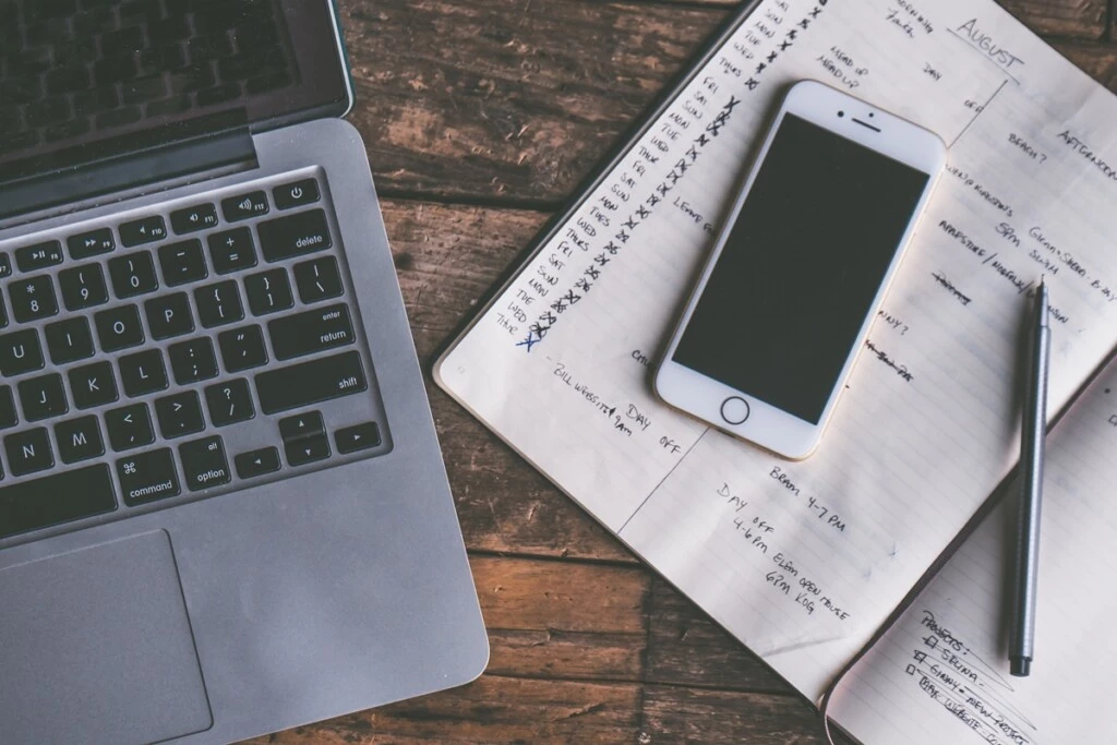 Como ganhar dinheiro na internet? 9 ideias para começar