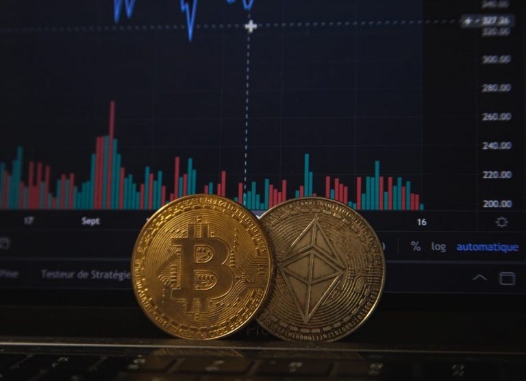 Como investir em Bitcoin em reais