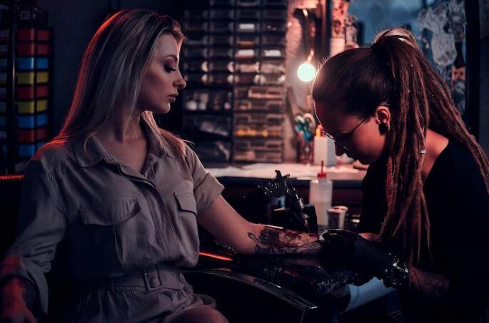 tatuagem feminina pequena