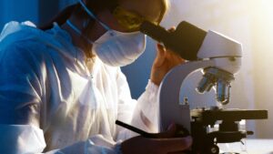Teste de DNA: 4 melhores opções para fazer sem sair de casa